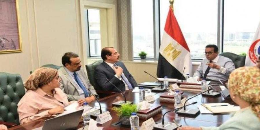 وزير الصحة والسكان يستعرض مستقبل الباثولوجي الرقمي كخطوة نحو تحسين خدمات الرعاية الصحية في مصر