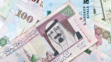 غيرهم عشن الحج .. سعر الريال السعودي في السوداء اليوم 17 مايو 2024 والبنك المركزي