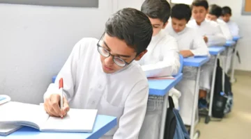 بعد التعديلات الأخيرة .. التعليم السعودية تنشر موعد الاختبارات النهائية 1445 الفصل الدراسي الثالث الساعة كم بداية الاختبارات