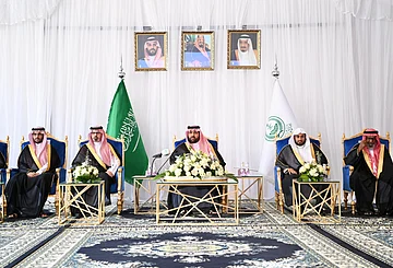 أمير جازان يزور الريث ويثني على جهود تطويرها واستثمار معالمها السياحية